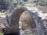 Tesoros arquitectónicos: El puente romano