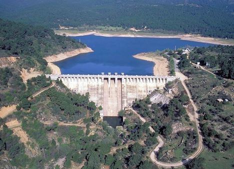 Aunque desciende el consumo, los embalses cierran agosto al 56,9 por ciento