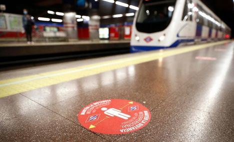 Metro Madrid prepara la desescalada con nueva señalización