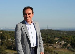 Julián Carrasco, alcalde de Hoyo de Manzanares: “Para el 2021 plantearemos nuevas líneas de actuación para las empresas”