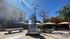 La Menina del ‘Sí, quiero’ visita San Lorenzo de El Escorial hasta finales de octubre
