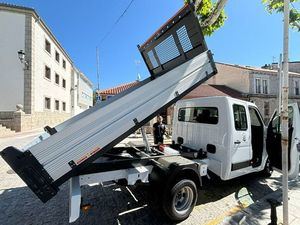 El Escorial incorpora un nuevo vehículo a la flota del servicio municipal de Obras