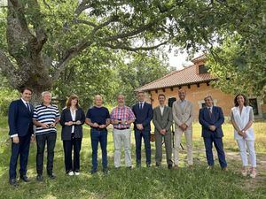 La Comunidad reconoce la labor de los trabajadores del Parque Nacional con motivo del décimo aniversario de su Patronato