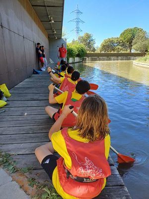 El Club Canoa Kayak Las Rozas inicia la escuela de piragüismo en el programa IPAFD de la Comunidad de Madrid