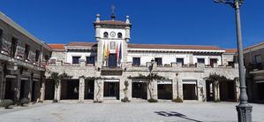 Hoyo de Manzanares despide el año en la Plaza Mayor este martes desde mediodía