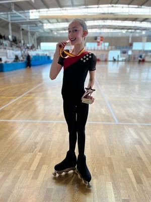 La patinadora de Hoyo Carmen Peco, bronce en el Campeonato de España de Patinaje Artístico en Línea