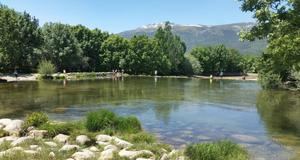 Una nueva guía regional invita a hacer rutas y actividades relacionadas con el turismo de agua