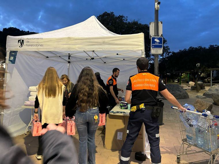 Recogida de ayuda para los afectados por la DANA en Torrelodones