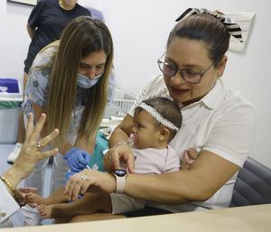 Este domingo se abrirá la cita previa para inmunizar a 50.000 bebés frente al virus que causa la bronquiolitis