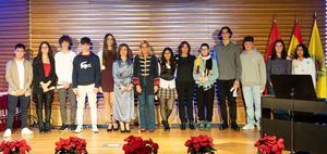 Collado Villalba entrega los premios de la Excelencia Educativa a los alumnos con mejor expediente académica