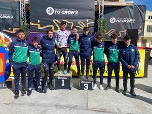 El equipo junior del Club Ciclista Galapagar triunfa en la Vuelta a Guijuelo